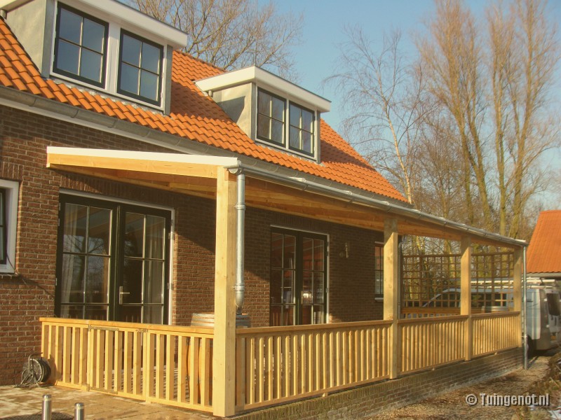 houten veranda.JPG